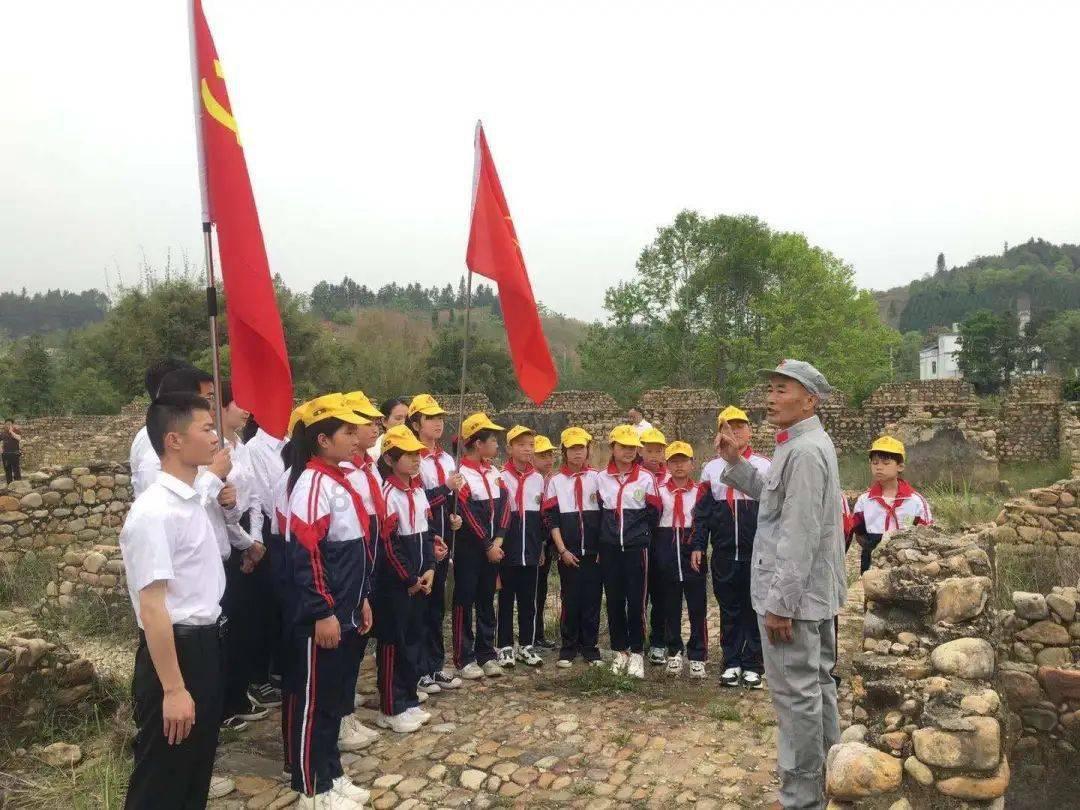 绘真·妙笔千山